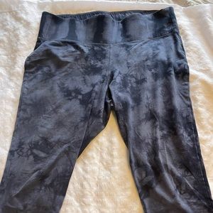 Lane Bryant size 22/24 capri leggings